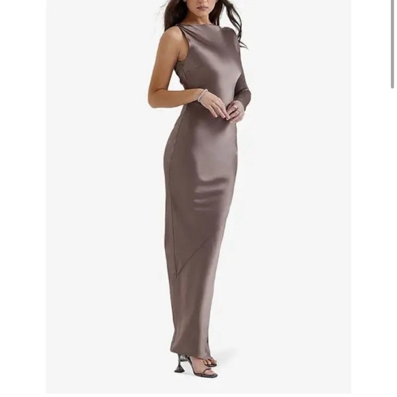 House of CB 'Catiana' Smoke One Sleeve Maxi Dress - Picture 7 of 12